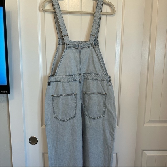NWT WeWoreWhat slouchy slit overalls light wash high rise straight leg split hem - Picture 9 of 15